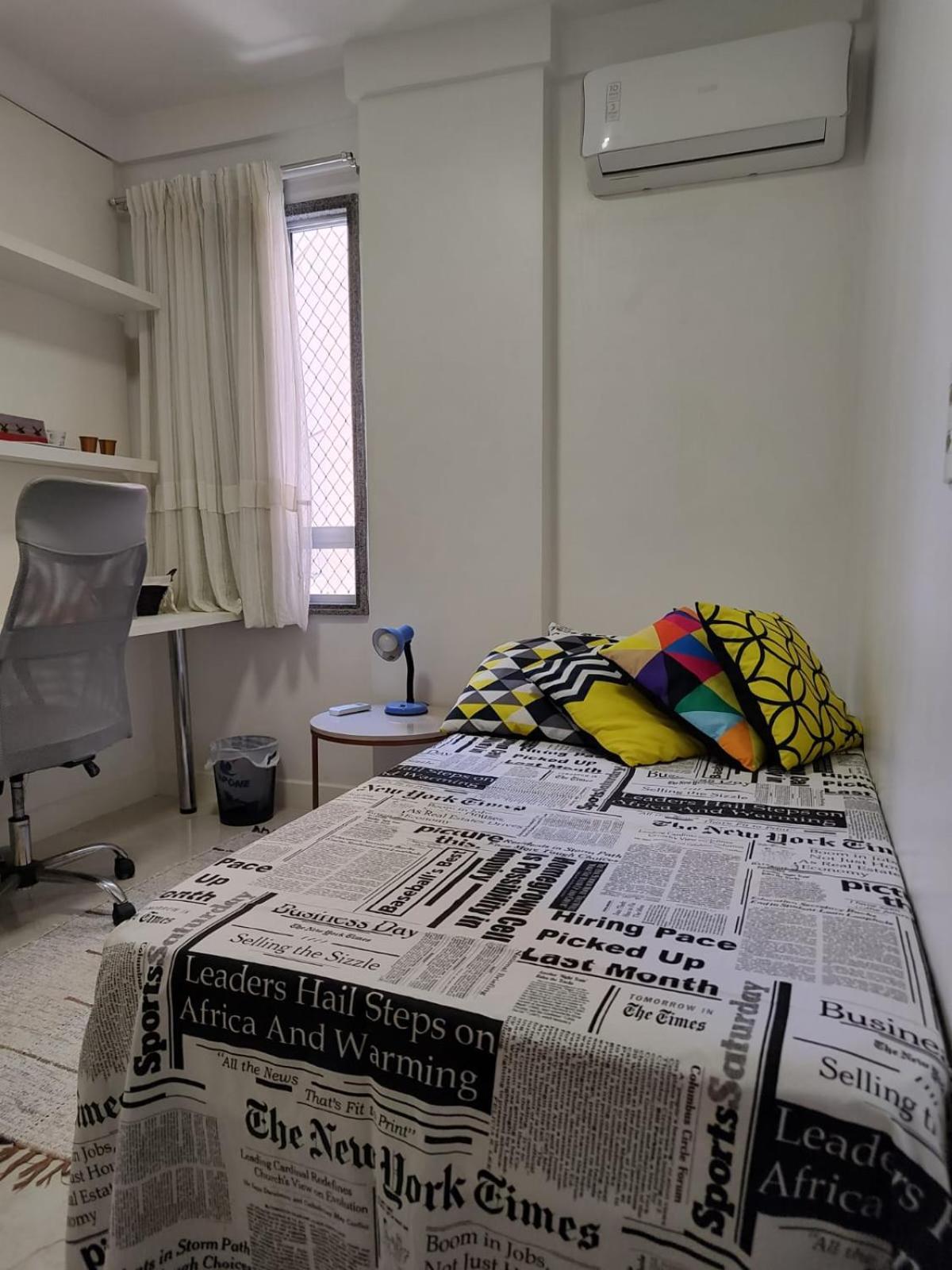 Hostel For One Com Quarto De Solteiro E Banheiro Privativos Vitória Kültér fotó